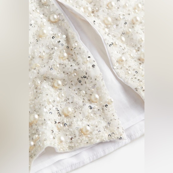 H&M Pearl & Crystal Embellished Skirt Size 6 - Picture 11 of 15